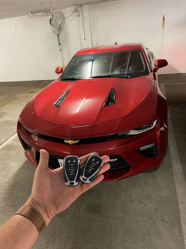 Chevrolet Camaro key fob on the programming tool