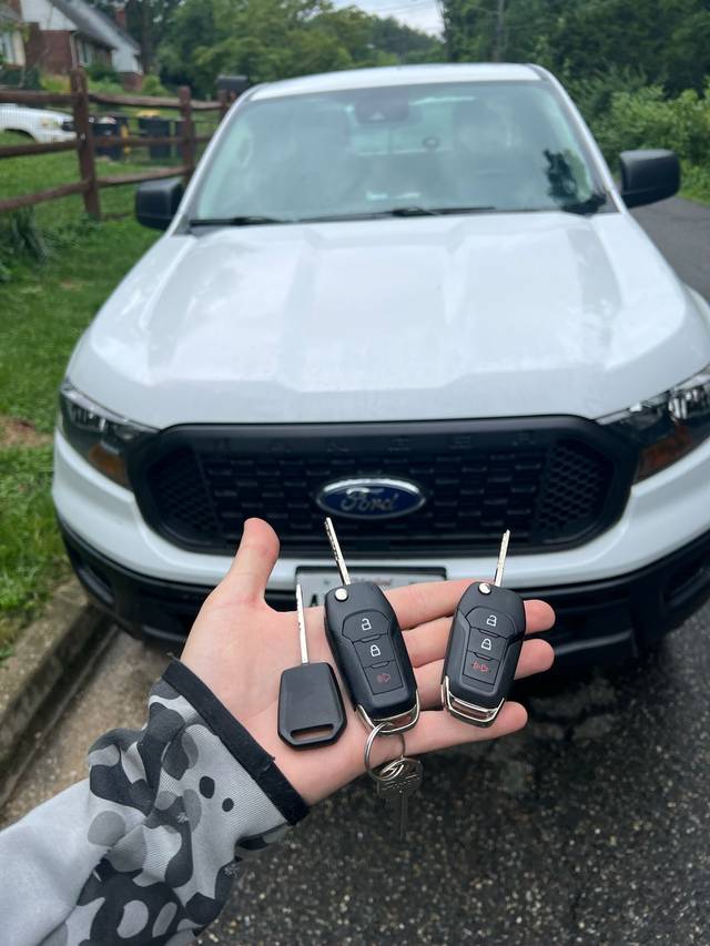 Ford Ranger key fob on the diagnostic tool